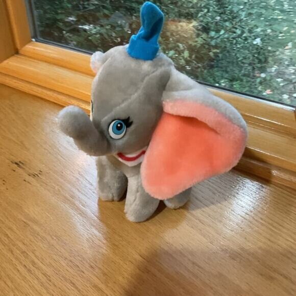 Disney Dumbo Plush Toy Gray Pink Elephant Blue Hat Disneyland Walt Disney World - Picture 2 of 5